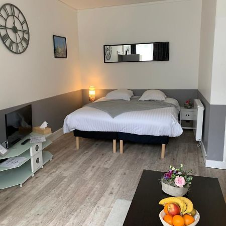 Apartamento Studio Juno Beach Bayeux Exterior foto